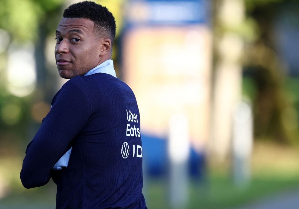 谷爱凌脚伤,逆境夺冠,赛场彰显坚,365体育app下载,365体育官网,365体育官方网站,365体育平台